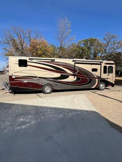 Used 2019 Fleetwood Pace Arrow LXE 38K