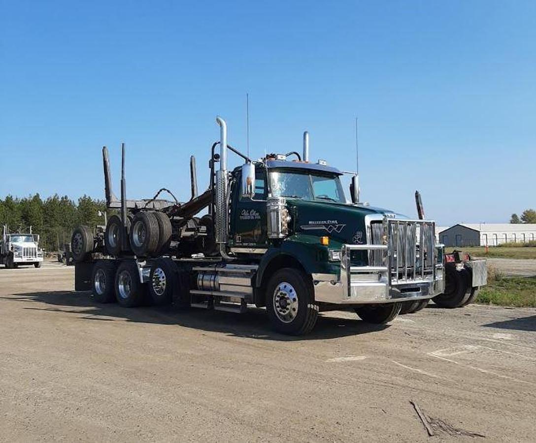 Used 2020 WESTERN STAR 4900 with LINCOLN TRAILER