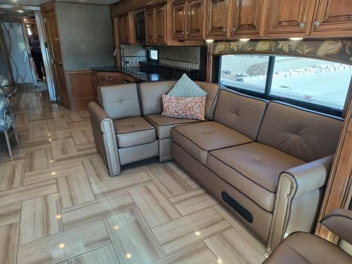 Used 2015 Thor Motor Coach Tuscany 45AT Class A Motorhome