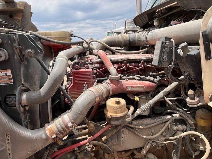 Used 2013 KENWORTH T800