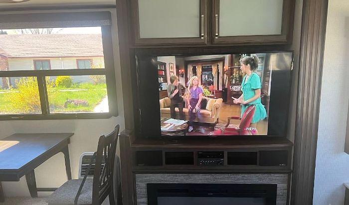 Used 2020 Keystone Avalanche 338GK