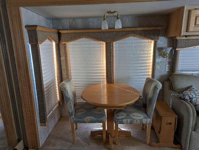 Used 2005 Monaco Beaver