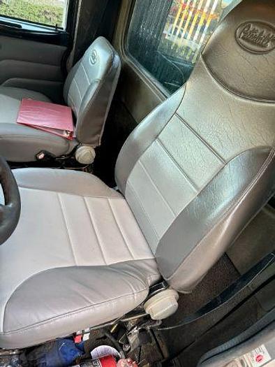 Used 2007 Peterbilt 340