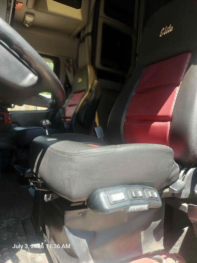 Used 2001 Volvo 770