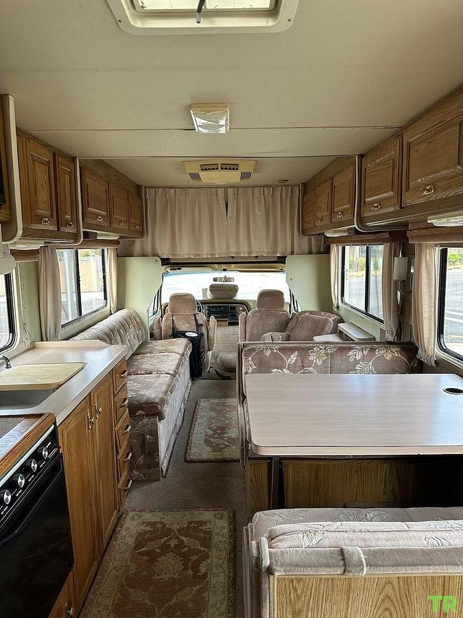 Used 1989 Motorhome on Ford E-350 Chassis