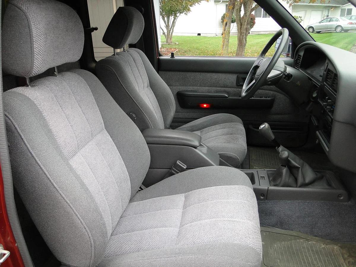 Used 1990 Toyota 4x4 Xtracab SR5 Pickup