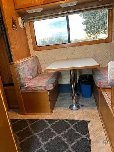 Used 2000 Sundowner Sunlite with Hitch