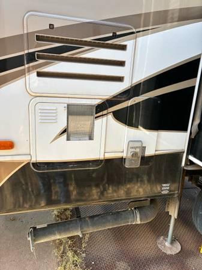 Used 2013 Montana Fifth Wheel