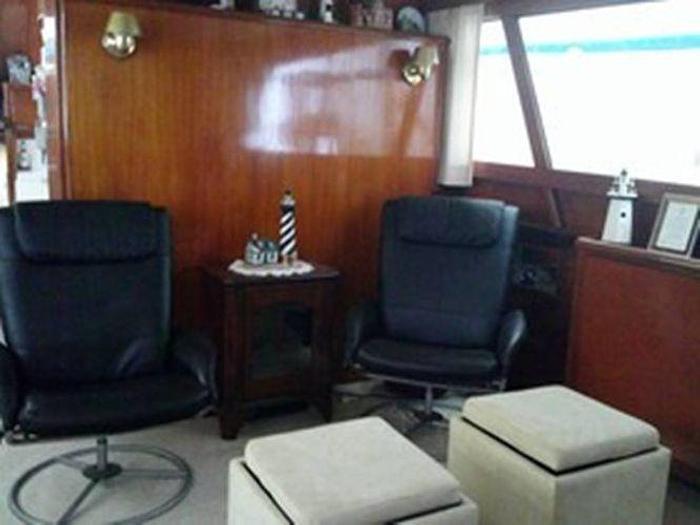 Used 1996 Pacemaker Flybridge 53