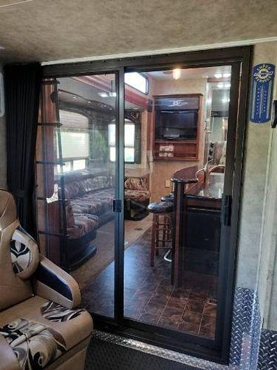 Used 2009 Keystone Fuzion 393