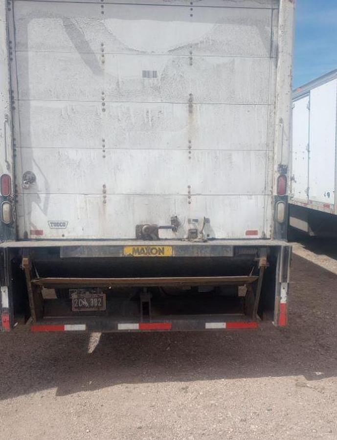Used 2012 Kenworth T440 Box Truck