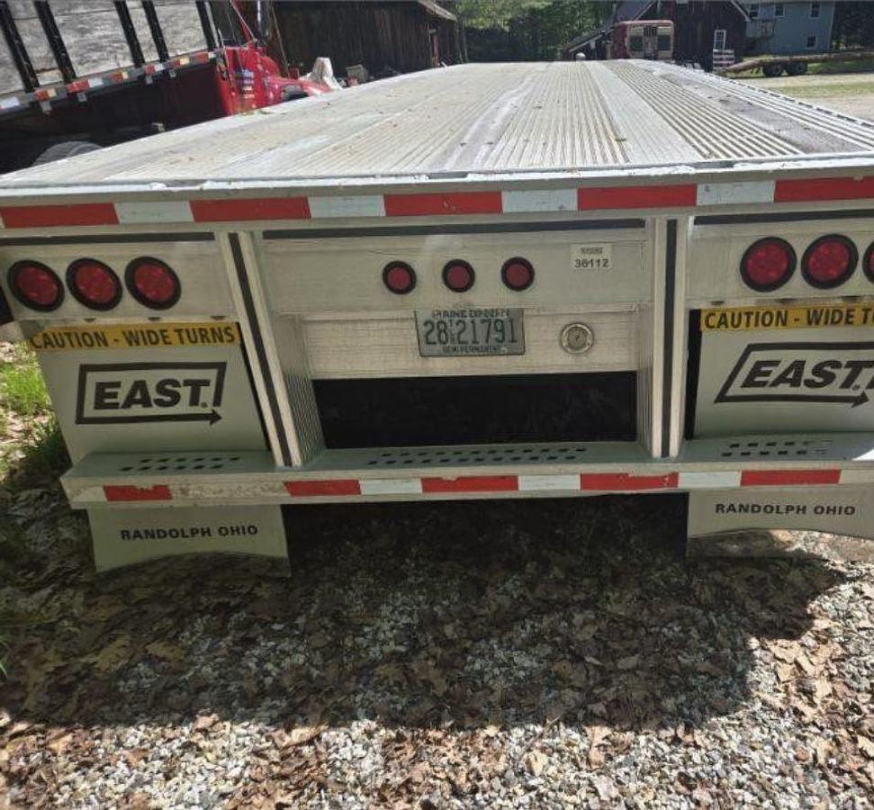 Used 2006 East 48' Aluminum Flatbed Trailer