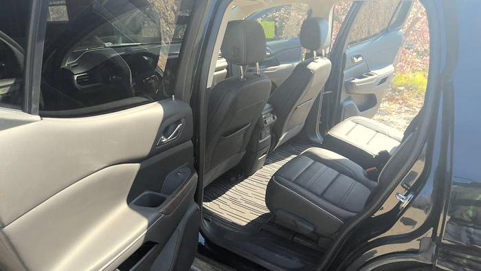 Used 2022 GMC Acadia