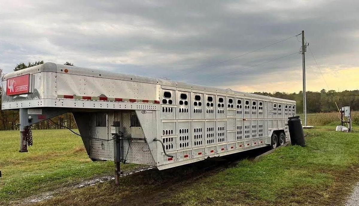 Used 2015 BARRETT 34 ft x 96 in