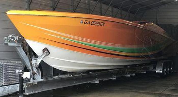 Used 2005 Outer limits Sport Yacht 115 mph.