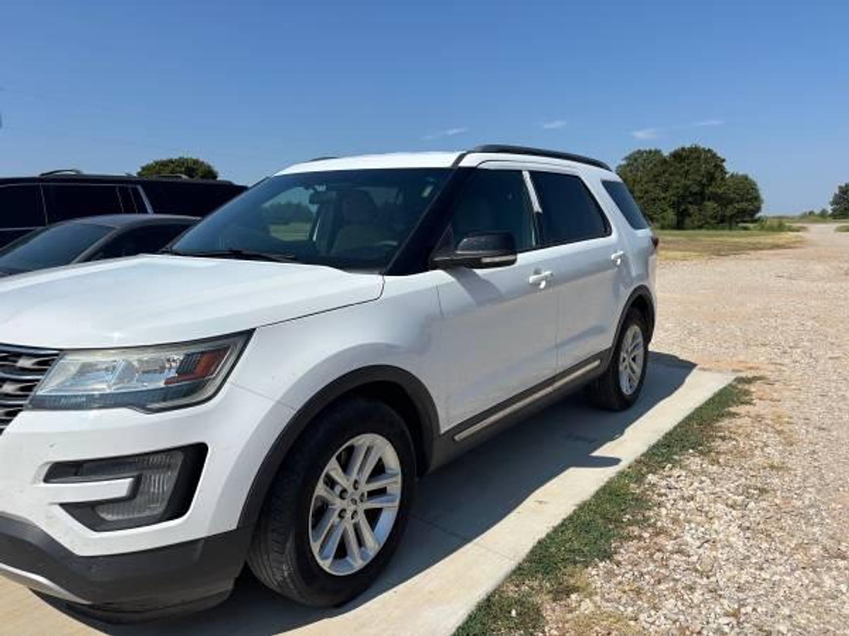 Used 2017 FORD EXPLORER