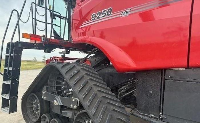 Used 2021 Case IH 9250 Combine