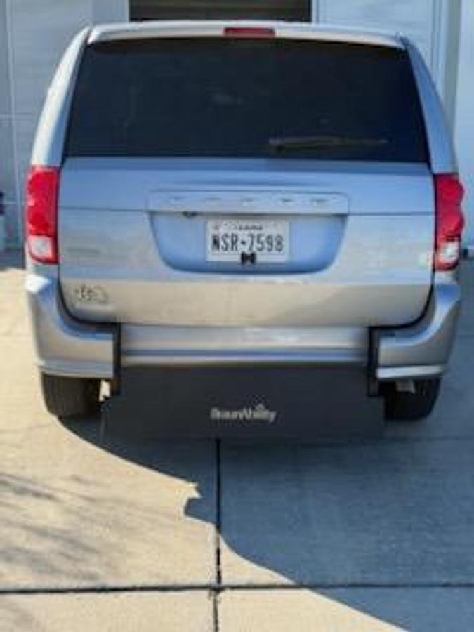 Used  2020 DODGE Grand SE Caravan Wheelchair Conversion Van