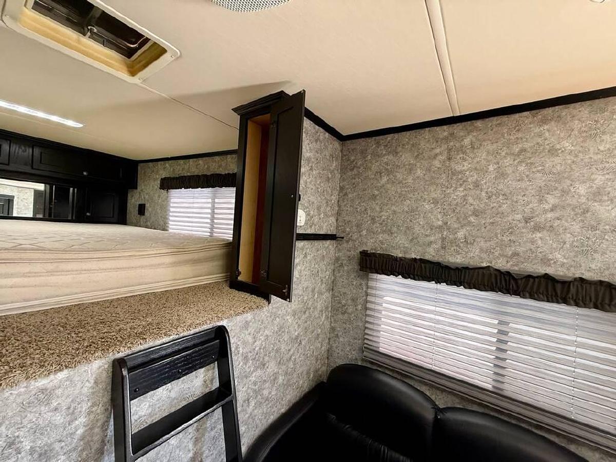 Used 2016 Atc Quest X Living Quarters Trailer