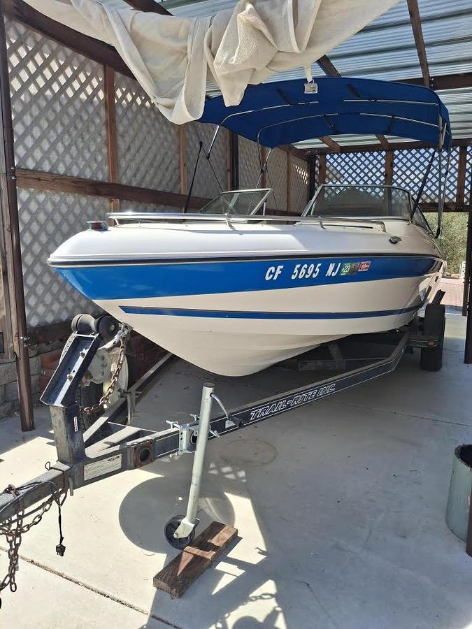 Used 1993 19' Seaswirl Powerboat
