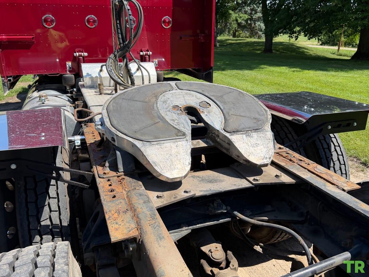 Used 2020 Peterbilt 389