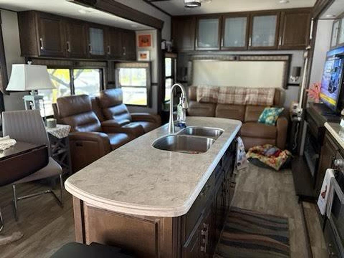 Used 2020 Grand Design Solitude 385GKR Fifth Wheel
