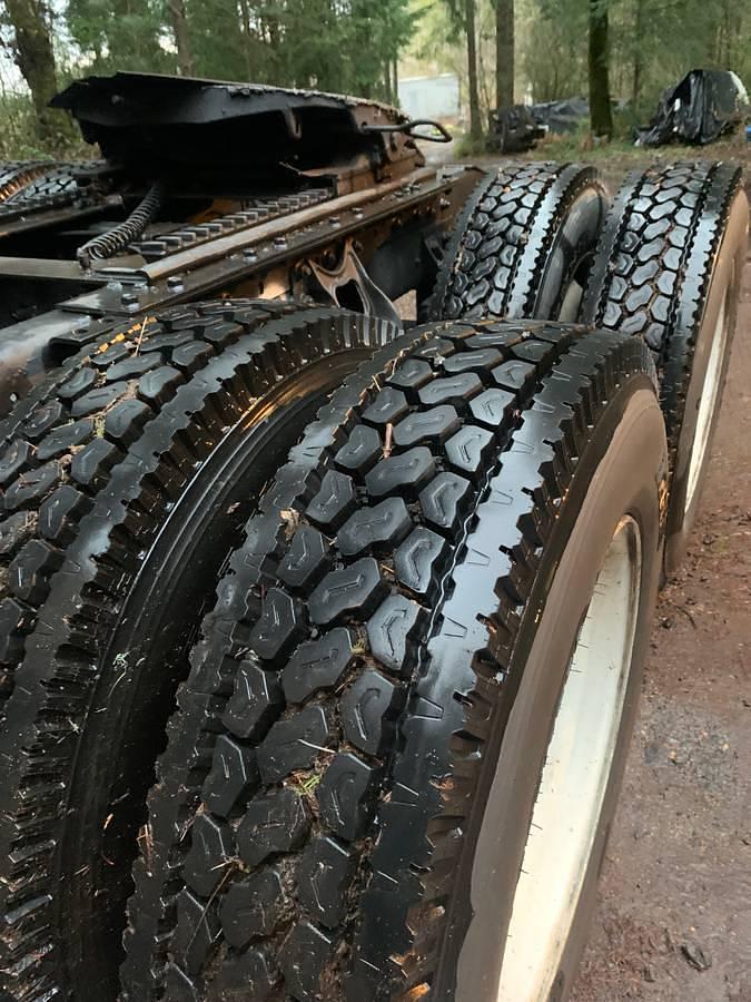 Used 1997 International Cabover 9800