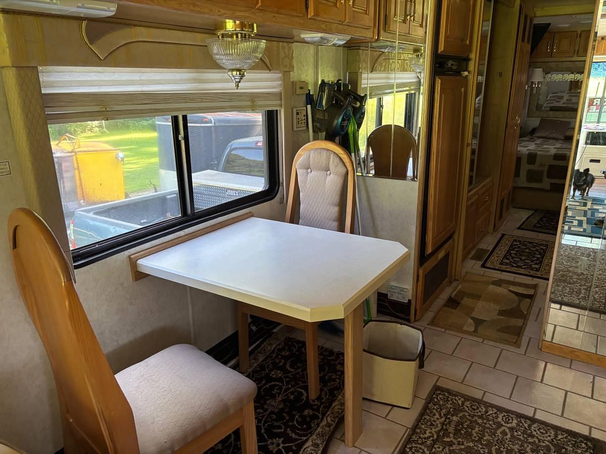 Used 1999 Holiday Rambler Endeavor Class A Motorhome