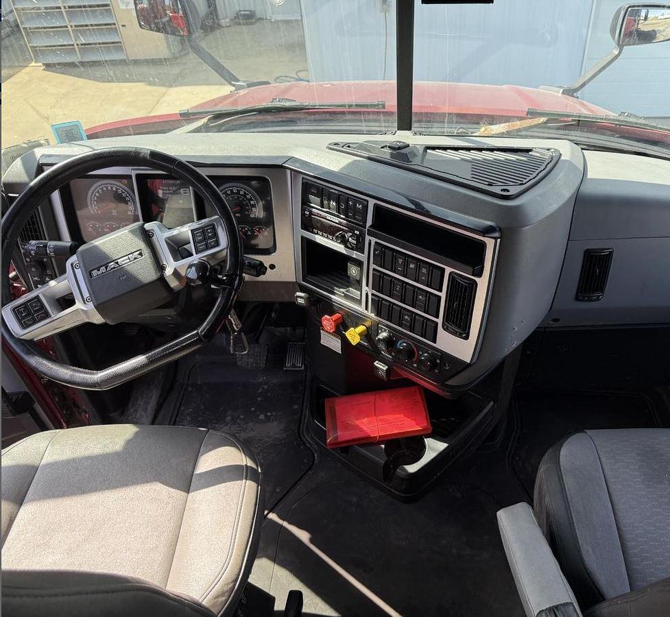 Used 2020 Mack Anthem 64T