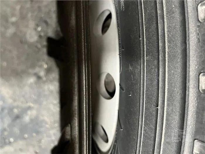 Used 2006 Freightliner COLUMBIA 120