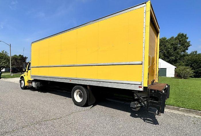 Used 2016 Freightliner BUSINESS CLASS M2 106