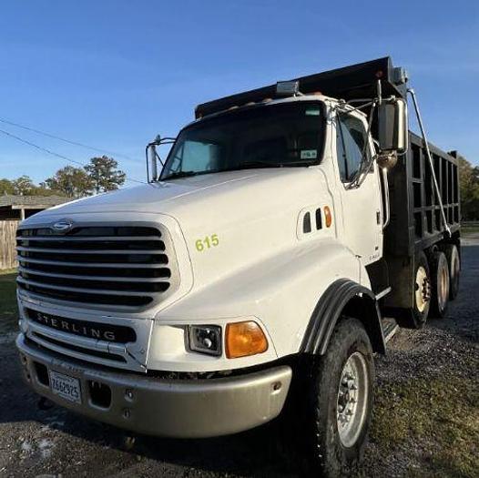 Used 2005 STERLING L9500
