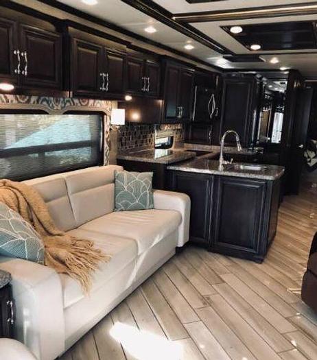 Used 2016 Newmar Mountain Aire 4565