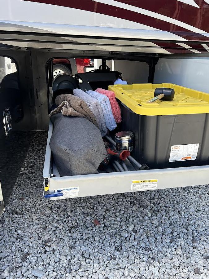 Used 2022 Fleetwood Discovery LXE 40M Class A Motorhome