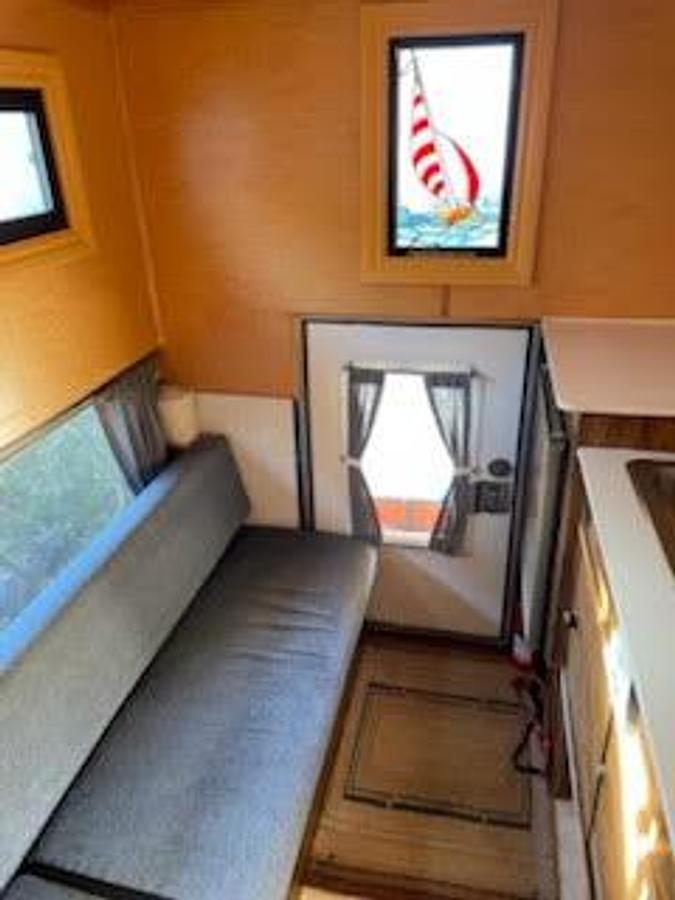 Used 2001 4 Wheel Eagle Slide Camper