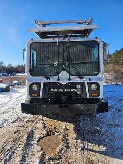 Used 2018 Mack MRU 613