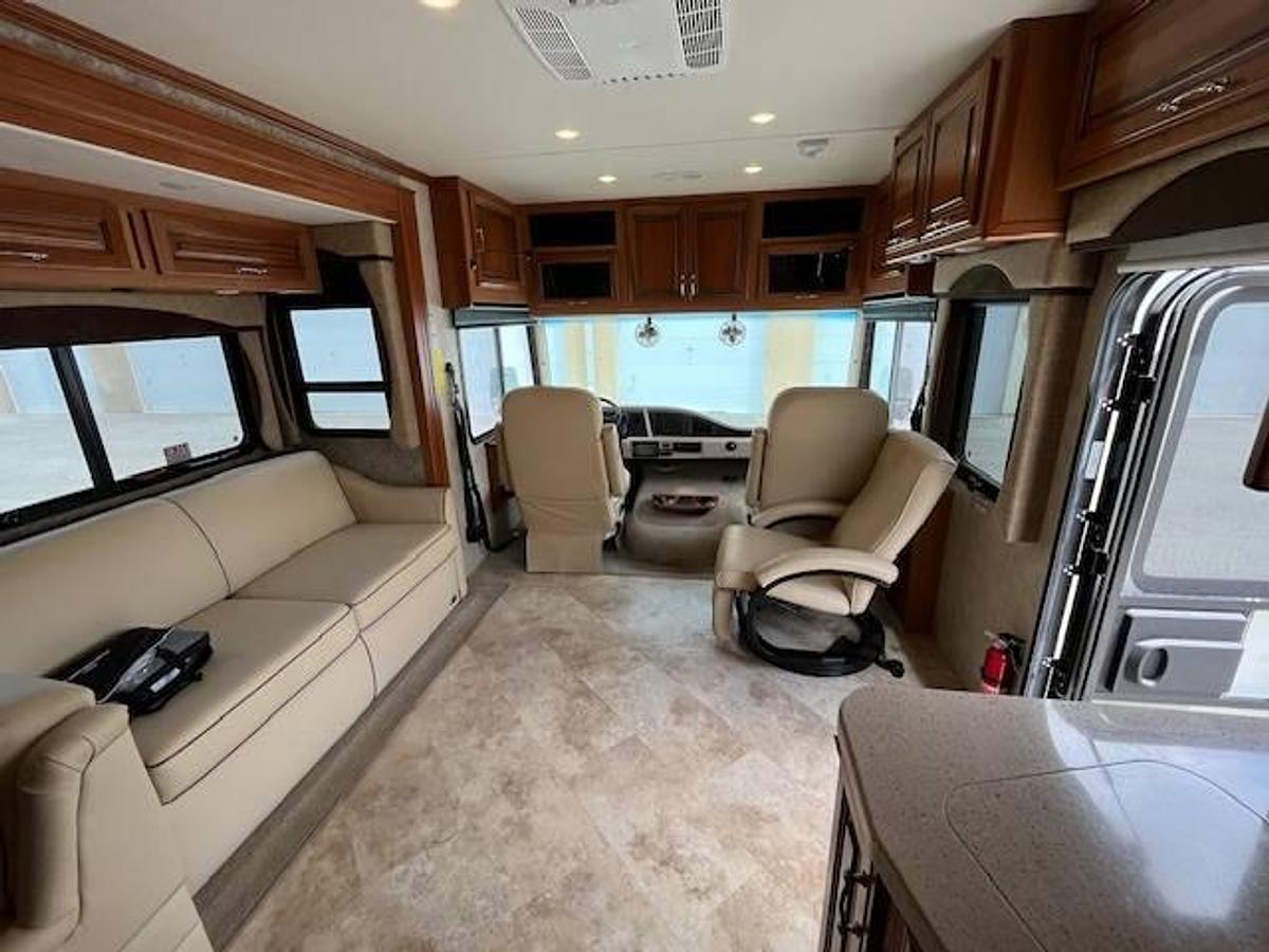 Used 2016 Fleetwood Southwind 32VS Class A Motorhome