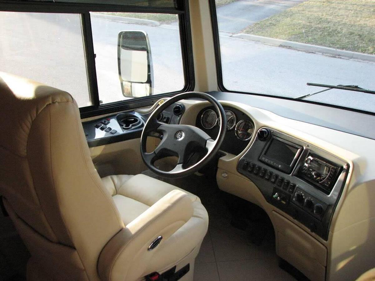 Used 2011 Tiffin Phaeton 40QKH