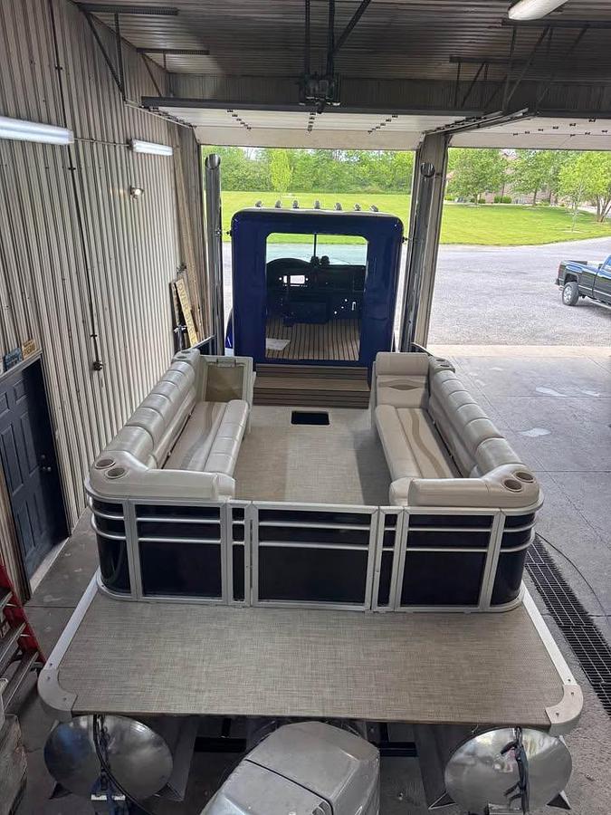 Used 2026 Custom Peterbilt Tri Toon