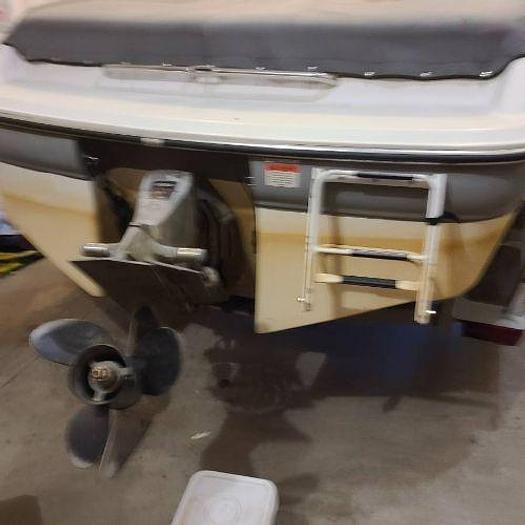 Used 2001 Four Winns 180 Horizon Boat