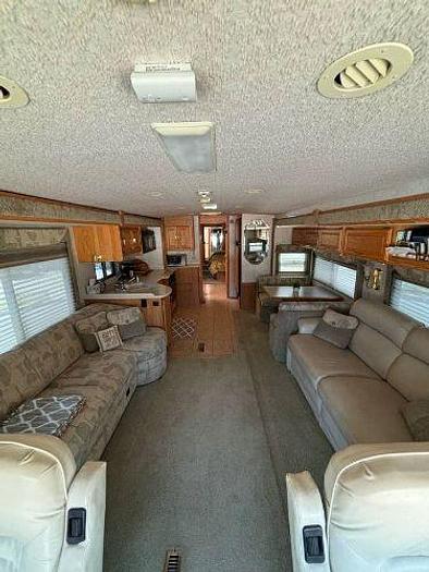 Used 2004 Winnebago Journey WKP39K