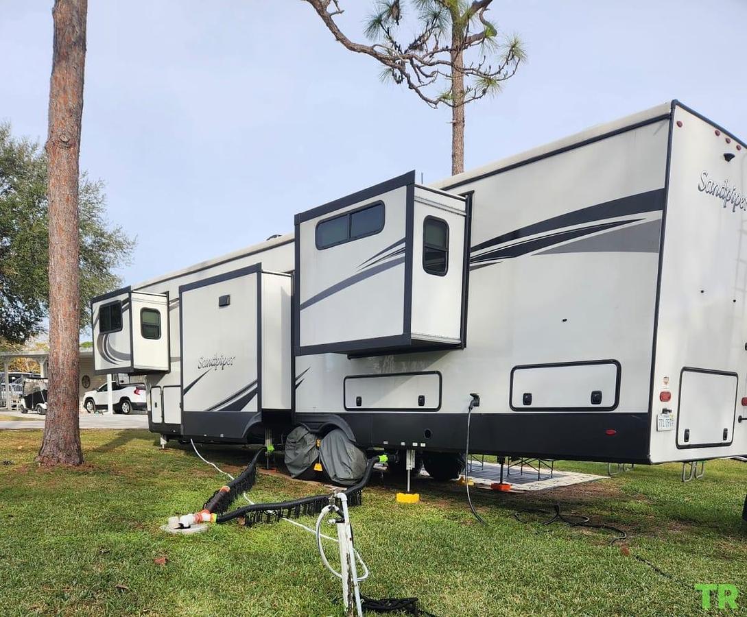 Used 2022 Forest River Sandpiper Luxury 391FLRB