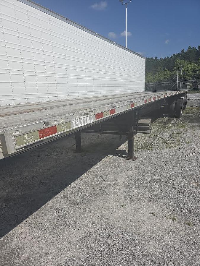 Used 2016 Great Dane Flatbed Trailer