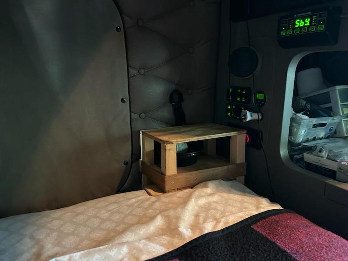 Used 2013 Freightliner Cascadia 125