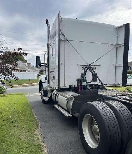 Used 2020 KENWORTH T880