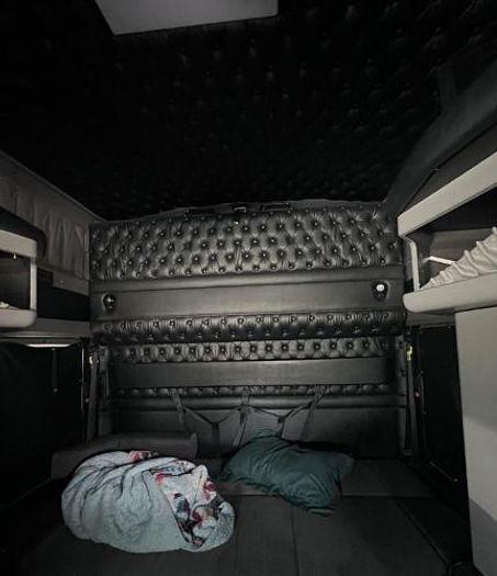 Used 2020 KENWORTH W900L