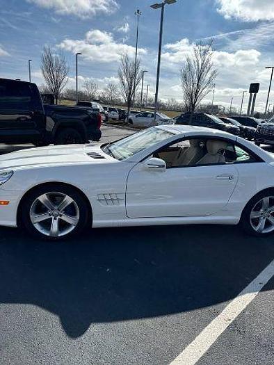 Used 2009 Mercedes-Benz SL-Class SL 550