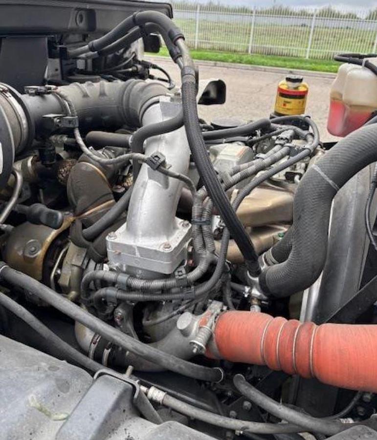 Used 2018 Hino 268 Box Truck