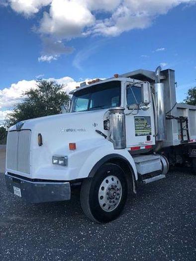 Used 2003 WESTERN STAR 4900