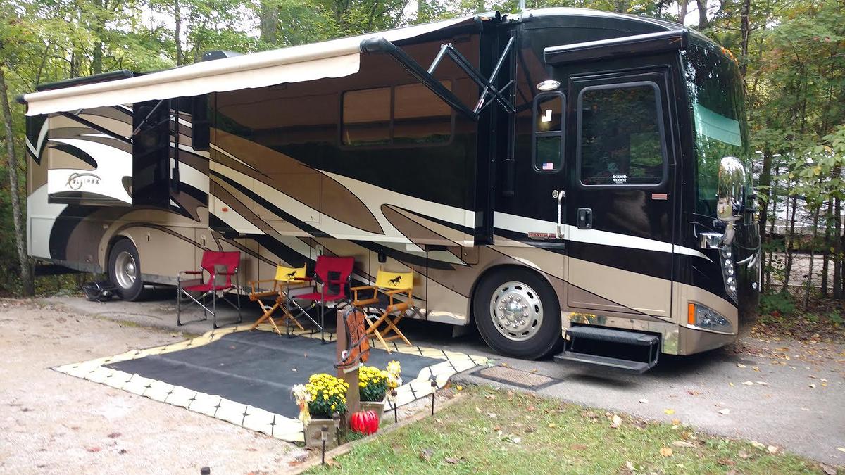 Used 2011 Itasca Ellipse 40CD